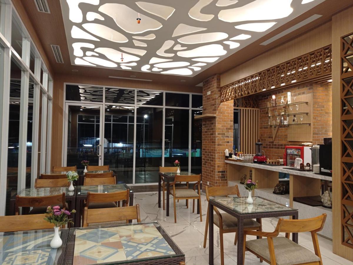 Kartika One - Jakarta 3* Pondoktjing Dua