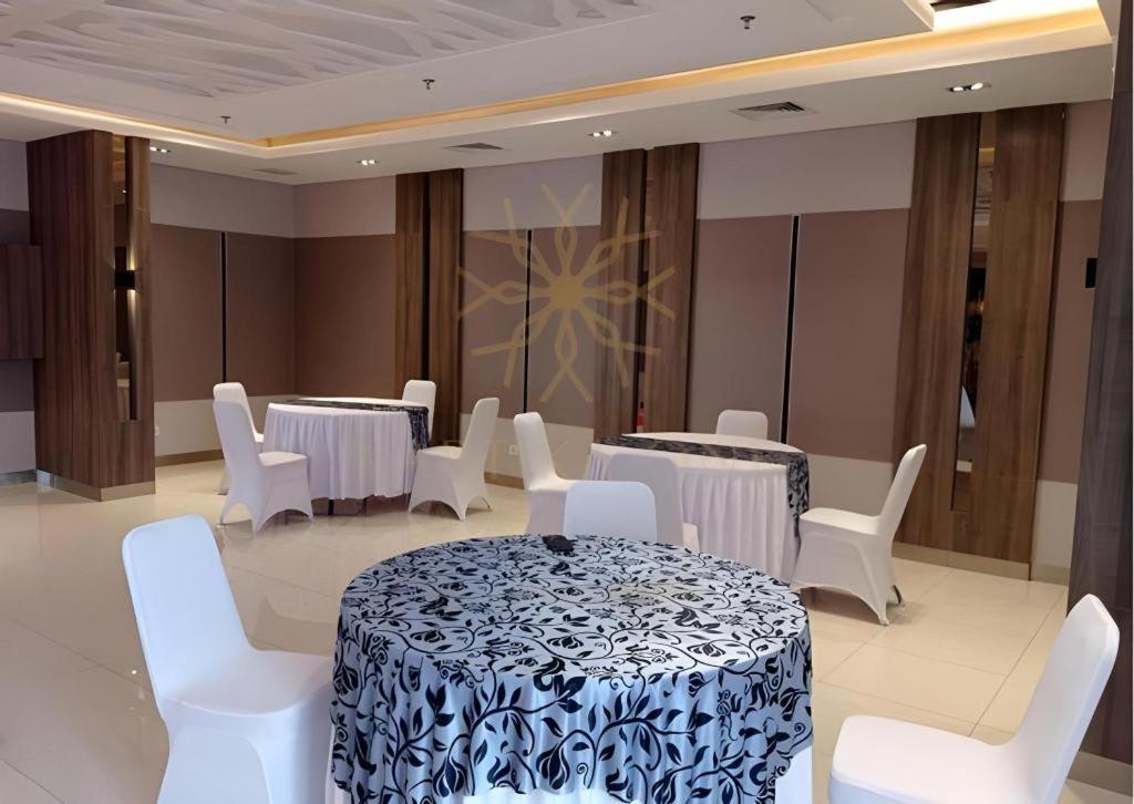 Kartika One - Jakarta 3*